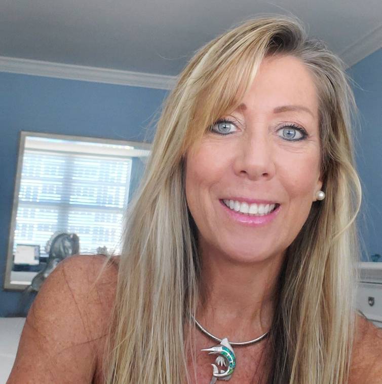 photo of Michele Renick, Professional Yacht Broker