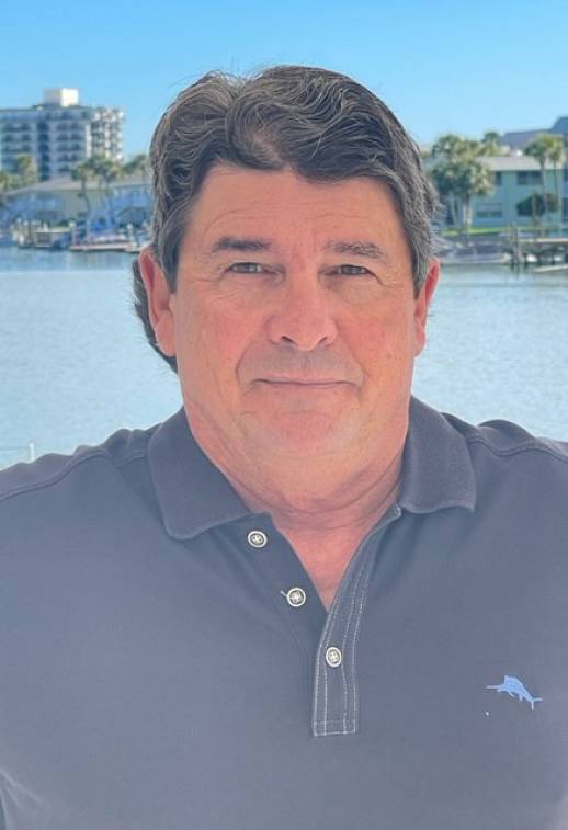 photo of John Lloyd, Professional Yacht Broker