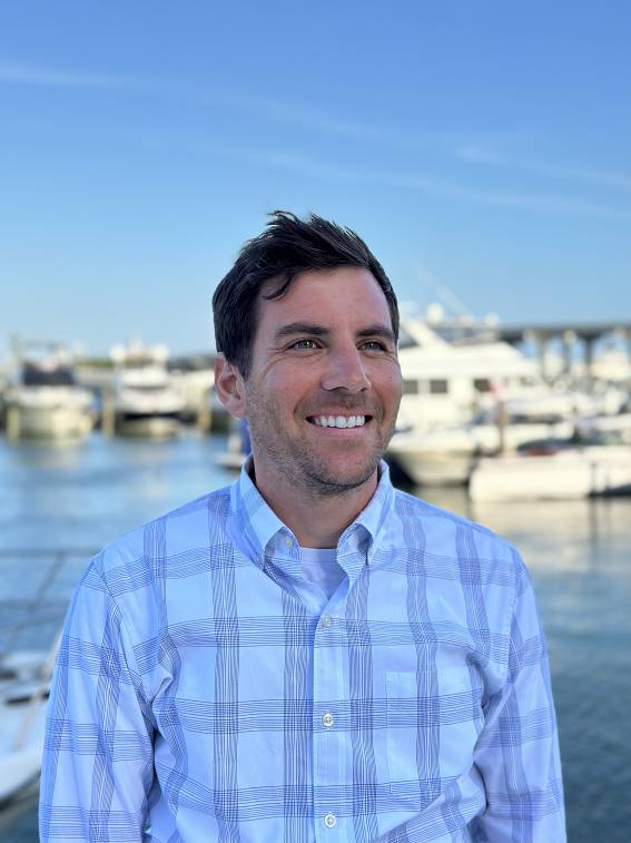 photo of Niko Blandeburgo, Professional Yacht Broker