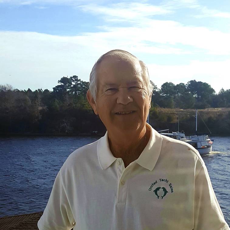 photo of Lenny Beck, Professional Yacht Broker