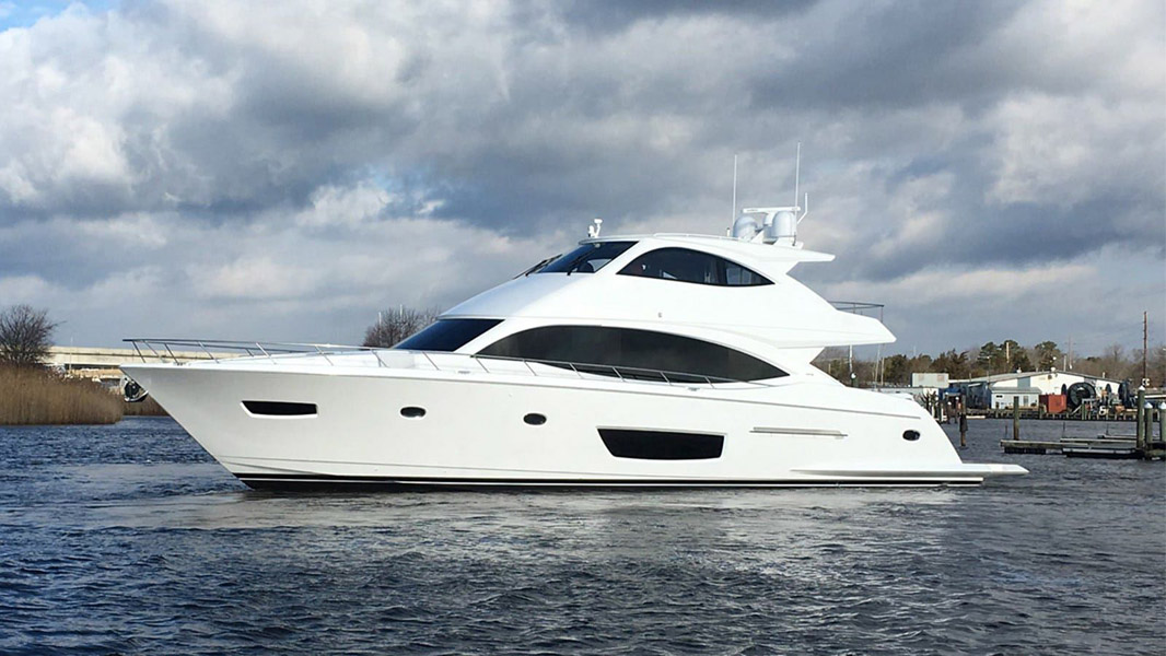 buy used motor yacht